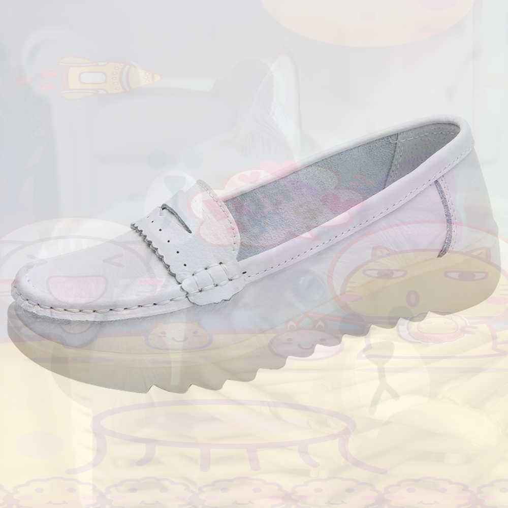 Vintage Fashion Collecting And Wearing Designer Classics - Moccasin Driving Teenage Sneakers Skateboarding Women's