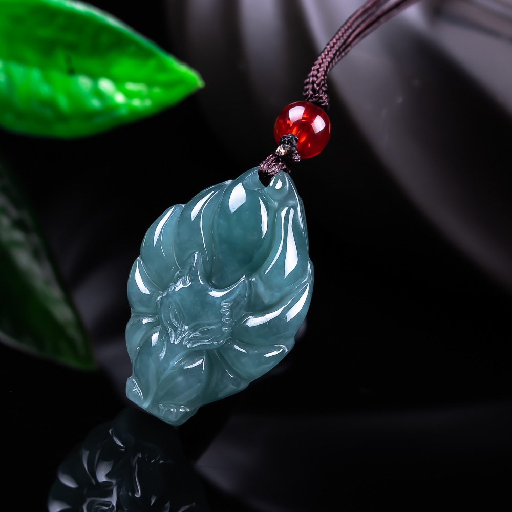 Vintage Fashion Designer - Natural Burmese Jadeite Fox Pendant Necklace
