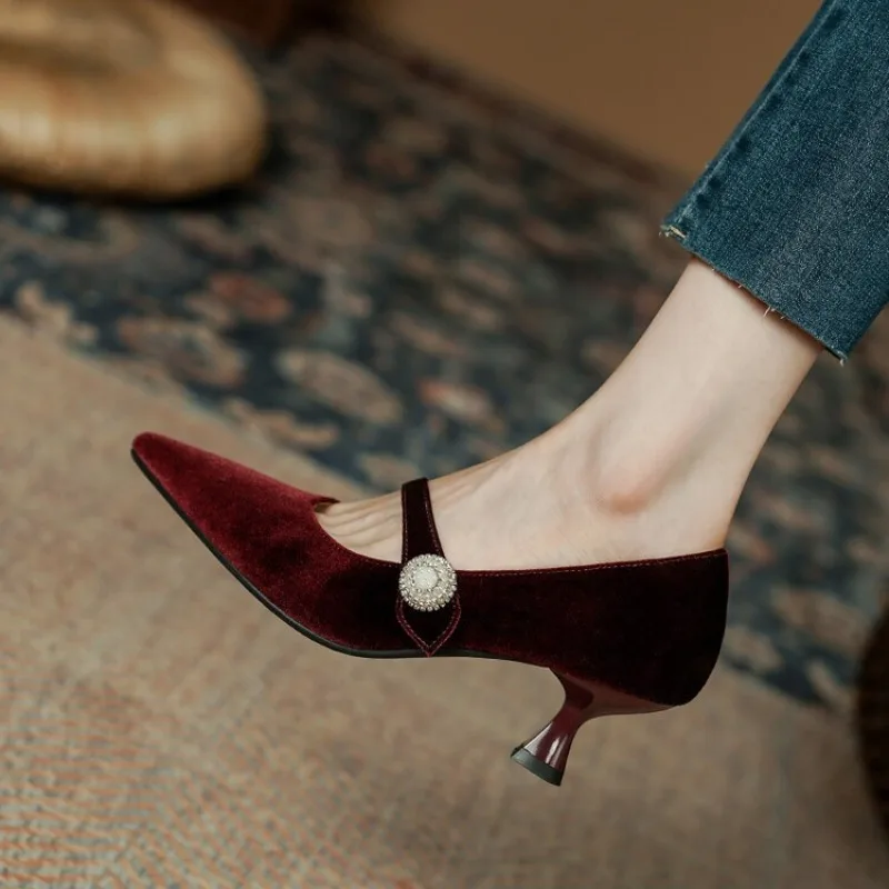 Wine Red Pointed Toe Mary Jane - đánh giá và giá Vintage Old Fashion