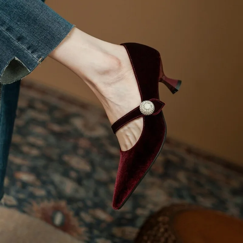 Wine Red Pointed Toe Mary Jane - đánh giá và giá Vintage Old Fashion