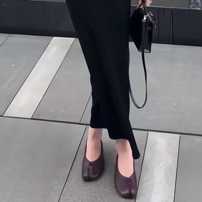 Fashion Split Toe Flat Hoof Ma - đánh giá và giá Vintage Old Fashion