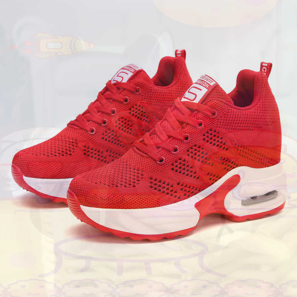 Red Size 36 Shoes Woman Tennis - đánh giá và giá Vintage Fashion Collection