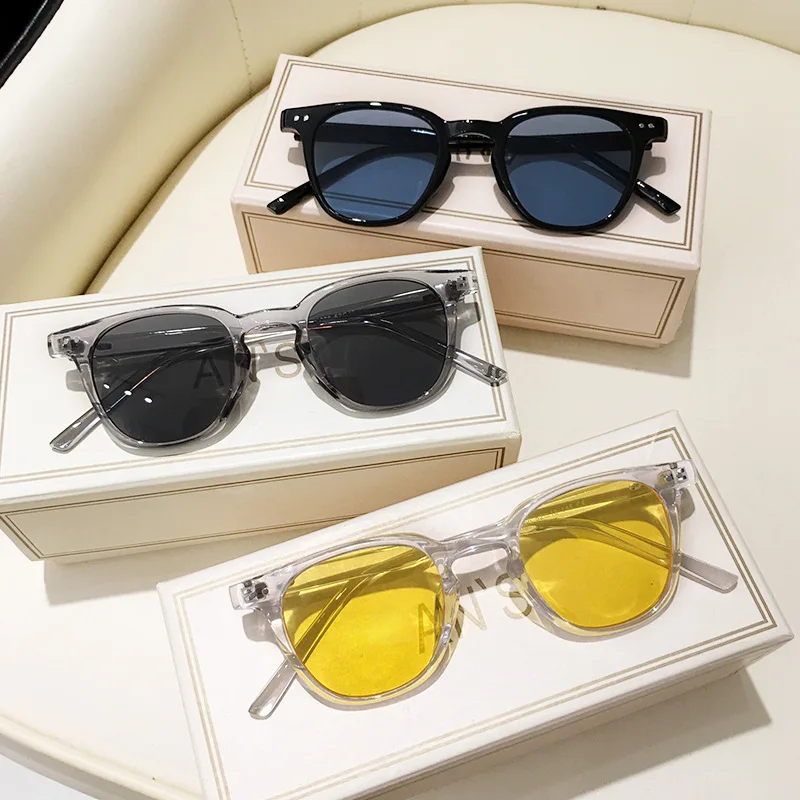 Vintage Square Sunglasses Unis - đánh giá và giá Vintage Fashion Female