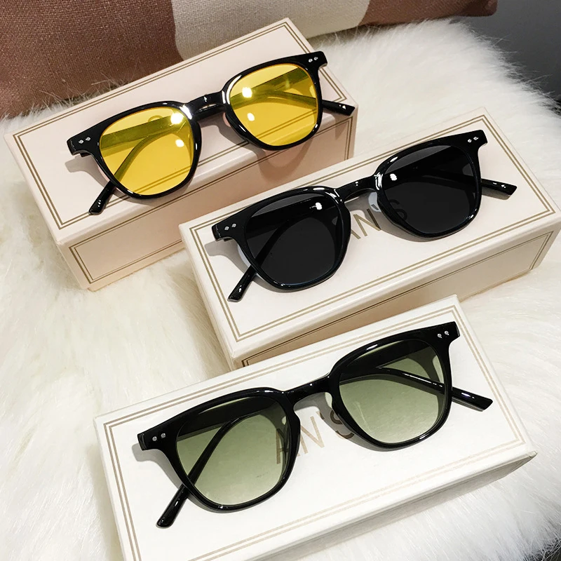 Vintage Square Sunglasses Unis - đánh giá và giá Vintage Fashion Female