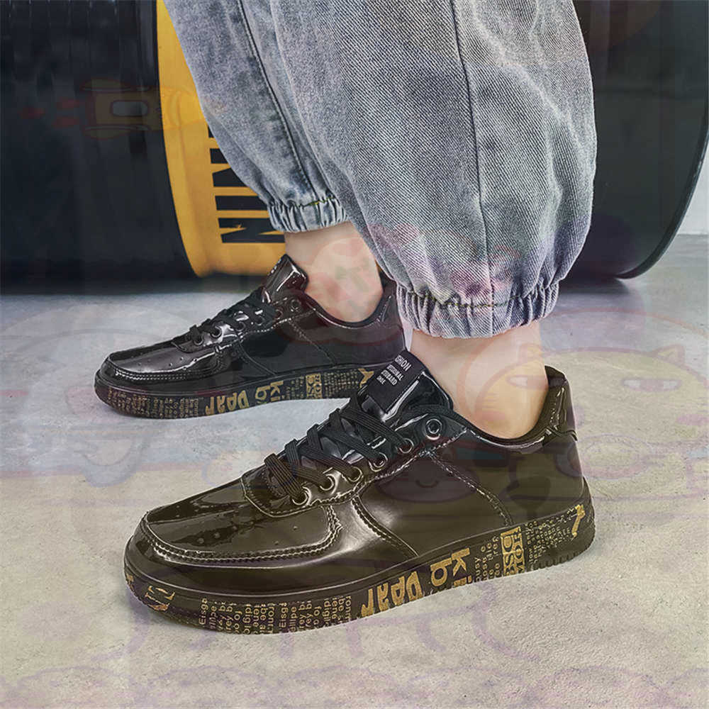 Round Foot Size 45 Sneakers Wh - đánh giá và giá Vintage Fashion Reseller