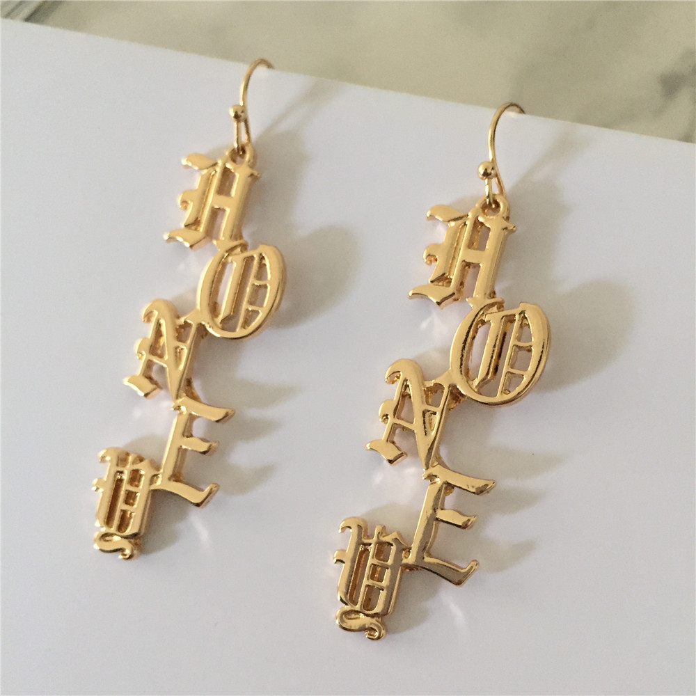 Super Unique Gold Color Gold E - đánh giá và giá Vintage Fashion Font